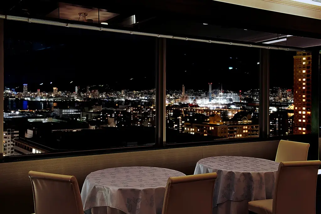 ホテルプラザ神戸「バイキングレストランSORA」、冬の味覚“ズワイガニ”食べ放題が登場！ 画像 7