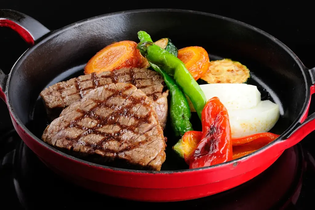 【ホテルグランヴィア岡山】1日5室限定！特別な夜を二人だけの空間で「聖夜のプライベートディナー付宿泊プラン」を販売 画像 4