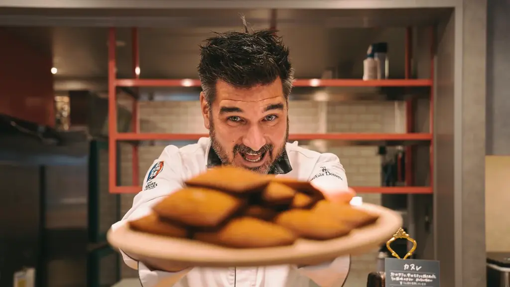 2周年を迎える[Goûter] -グテ- 学芸大学。フランス・リヨン発のパティシエ、セバスチャン・ブイエが手掛けるパンとおやつの店が限定商品を発売。11/15㈯・16㈰は本人もお祝いに駆け付けます。 画像 5