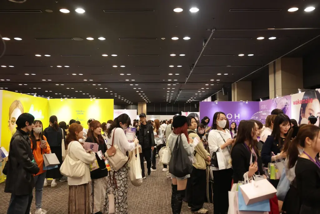 話題の韓国コスメを試して・体験して・賢くお得に買える「Reverb x Amazon: K-Cosme Black Friday Festival」開催 画像 2