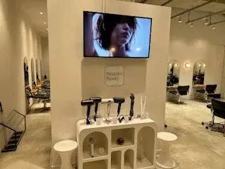 高品質ケラチントリートメント×最新美髪機器の相乗効果で叶える艶髪体験 画像 2