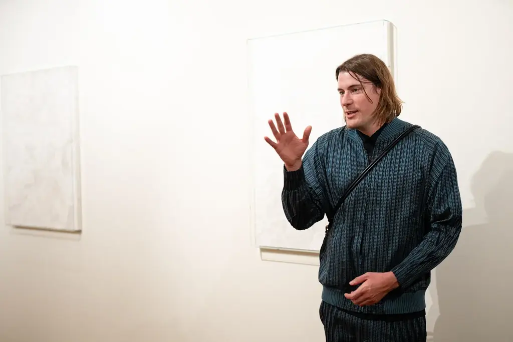 Ruinart x Julian Charrière “conversations with nature 2025” 個展の開催を記念した先行内覧イベントを実施 画像 4