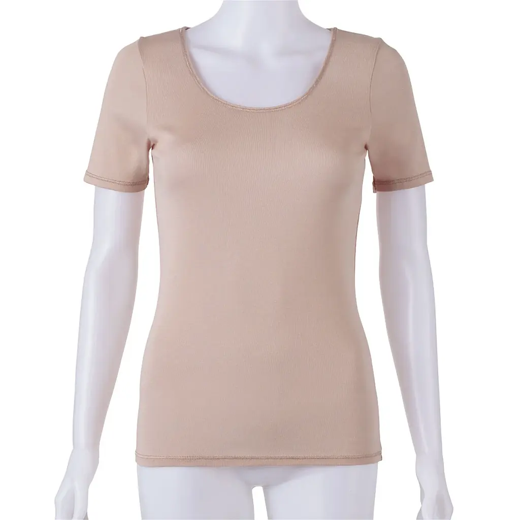 発想から約３年かけて誕生！老舗日本酒ブランド「菊正宗」とコラボレーションした第三の冬インナー『しっとり保湿インナー（キャミソール、ノースリーブ、3分袖、8分袖）』がセシールから新発売。 画像 5