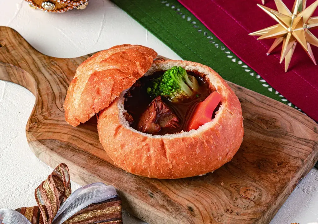 今年、丸の内で開催のクリスマスマーケット(R)に、“本格木製ヒュッテエリア”が初登場！「Marunouchi Street Park 2025 Winter」11月28日（金）〜12月25日（木）開催 画像 6