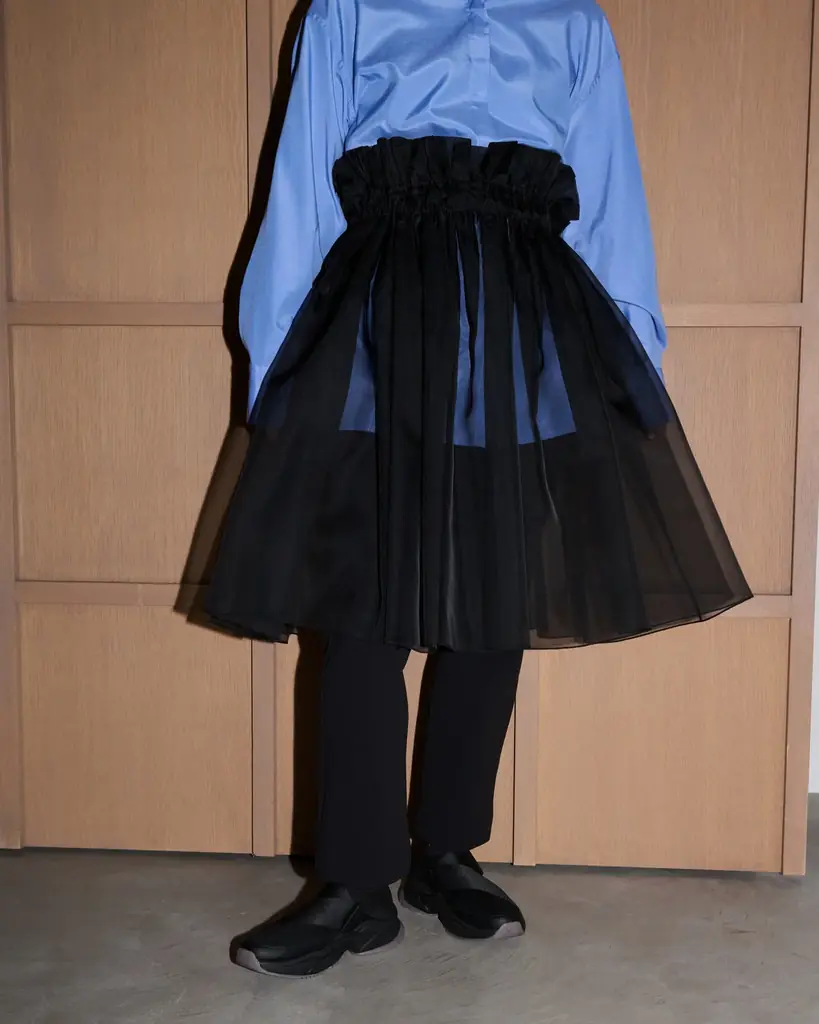 【emmi(エミ)】スタイリスト・金子綾さんとのコラボレーションコレクションを発売！ホリデームードを高める初のフォーマルライン＜11月6日(木)オンライン先行予約＞ 画像 24