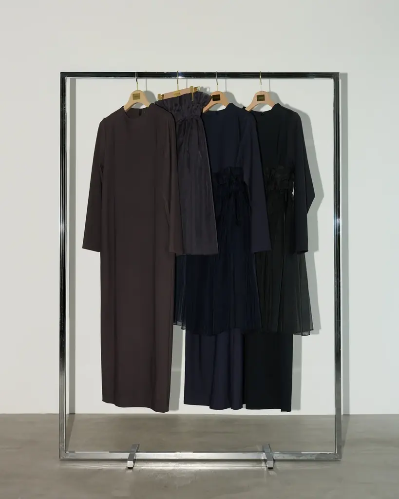 【emmi(エミ)】スタイリスト・金子綾さんとのコラボレーションコレクションを発売！ホリデームードを高める初のフォーマルライン＜11月6日(木)オンライン先行予約＞ 画像 8