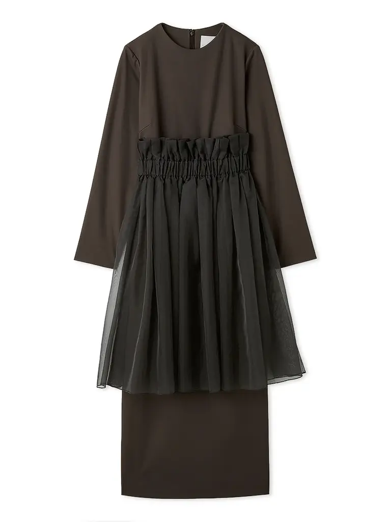 【emmi(エミ)】スタイリスト・金子綾さんとのコラボレーションコレクションを発売！ホリデームードを高める初のフォーマルライン＜11月6日(木)オンライン先行予約＞ 画像 9