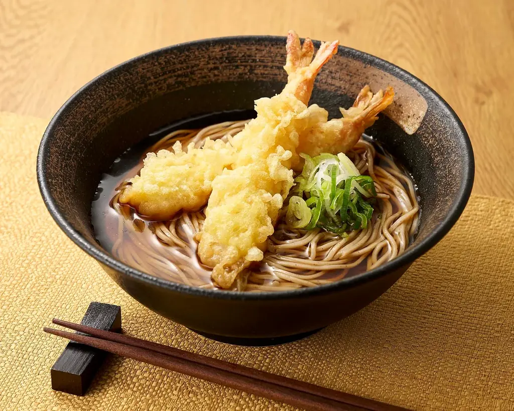 1年間の感謝を込めて年越しそば2箱4食入りを抽選で100名さまへプレゼント「いろり庵きらく」公式Xで11月11日（火）10:00キャンペーンスタート！ 画像 3