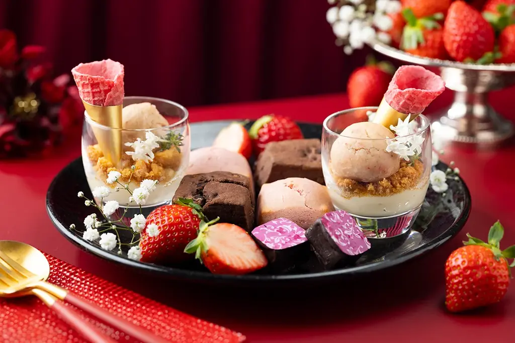 地上150mの絶景とともに味わう“いちご尽くし”。東京ドームホテル「ストロベリーアフタヌーンティー」12月9日(火)より提供開始 画像 5