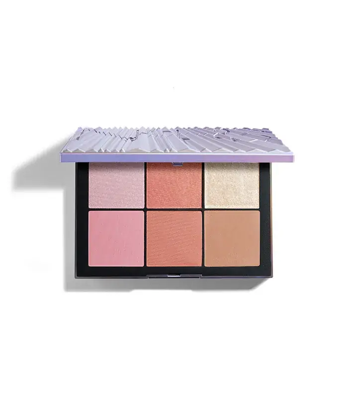 【本日情報解禁】EXOの《CHANYEOL（チャンヨル）》が、 NARSのホリデーコレクション「DAZZLING DIMENTION」を纏い、NYLON JAPAN1月号に単独で初登場！ 画像 12