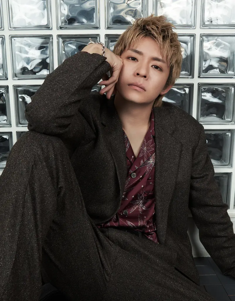 ひび・あかぎれ治療薬「ヒビケアシリーズ」今年もNumber_i 岸優太さんの“指”が推される季節がついに来た！新作TVCM「岸優太と巨大な手」篇2025年11月7日(金)より放映開始！ 画像 7