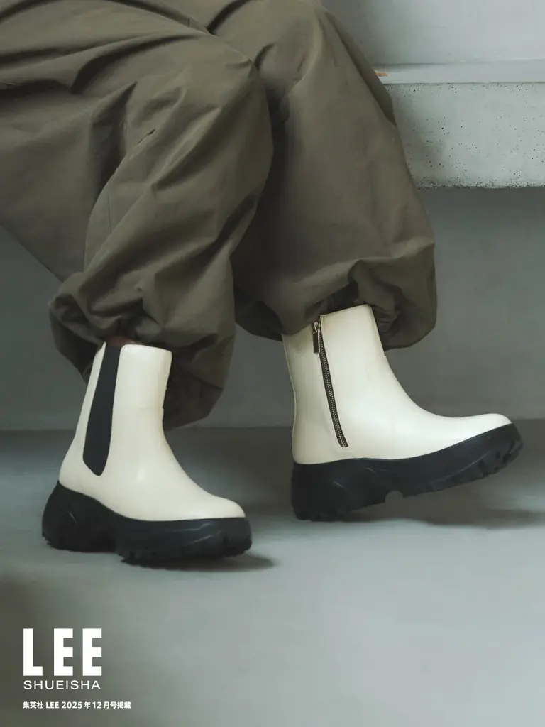 ABC-MART×雑誌『LEE』のコラボモデル第2弾 スタイリスト高橋美帆が手掛ける「こんなのが欲しかった」を叶える一足、スニーカー級に快適「ラク軽ブーツ」新登場！ 画像 5