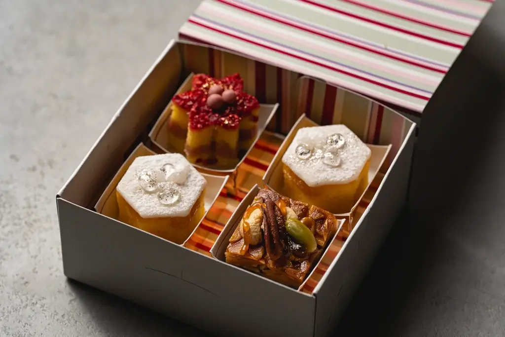 パウンドケーキ専門店「パティスリーパブロフ」ウィンターコレクション2025を新発売 画像 2