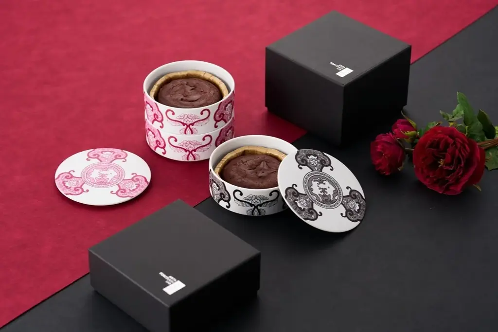 有田焼が「食べられるアート」に。伝統工芸×スイーツの新挑戦 有田焼パフェ・ガトーショコラが話題、EC売上月100万円突破！ 画像 2