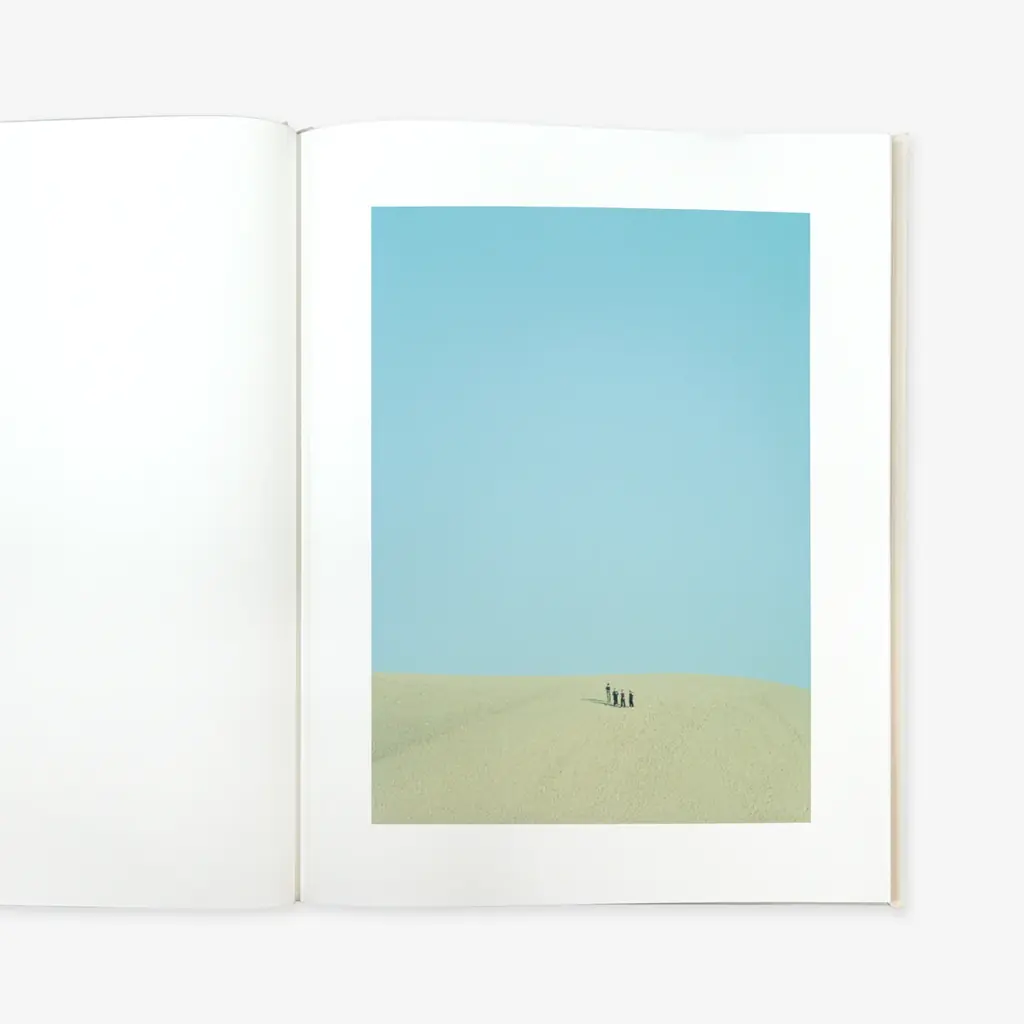 野口里佳『虹』、印刷会社発の出版レーベル「YAMADA Book Publishing」より刊行 画像 4