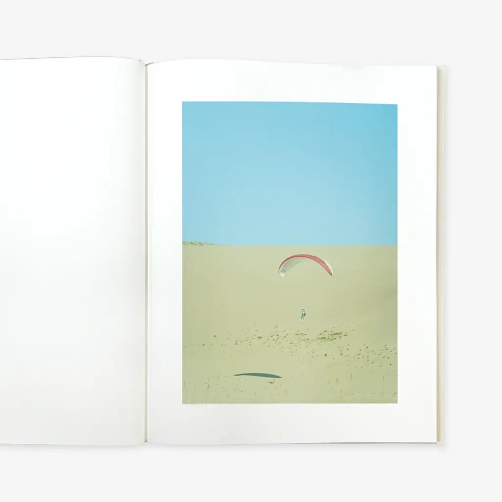 野口里佳『虹』、印刷会社発の出版レーベル「YAMADA Book Publishing」より刊行 画像 5