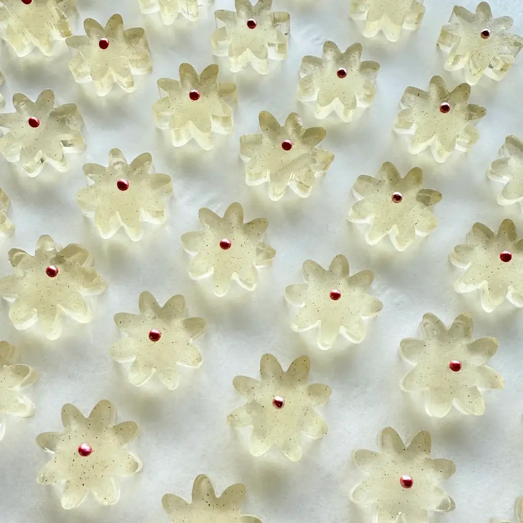 金木犀やコスモスがアートなお菓子に。秋の花々と宝石モチーフの琥珀糖11月7日より数量限定で発売開始！ 画像 10