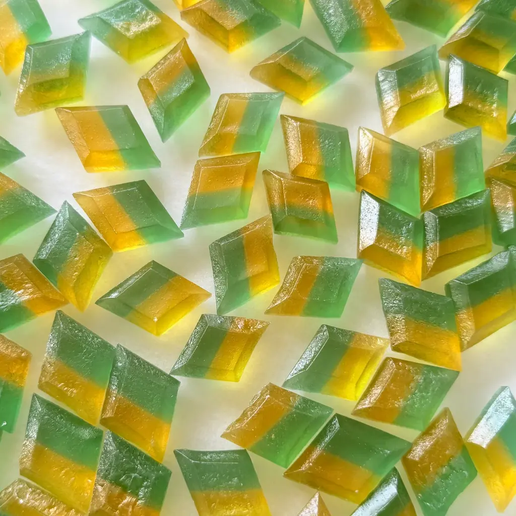 金木犀やコスモスがアートなお菓子に。秋の花々と宝石モチーフの琥珀糖11月7日より数量限定で発売開始！ 画像 8