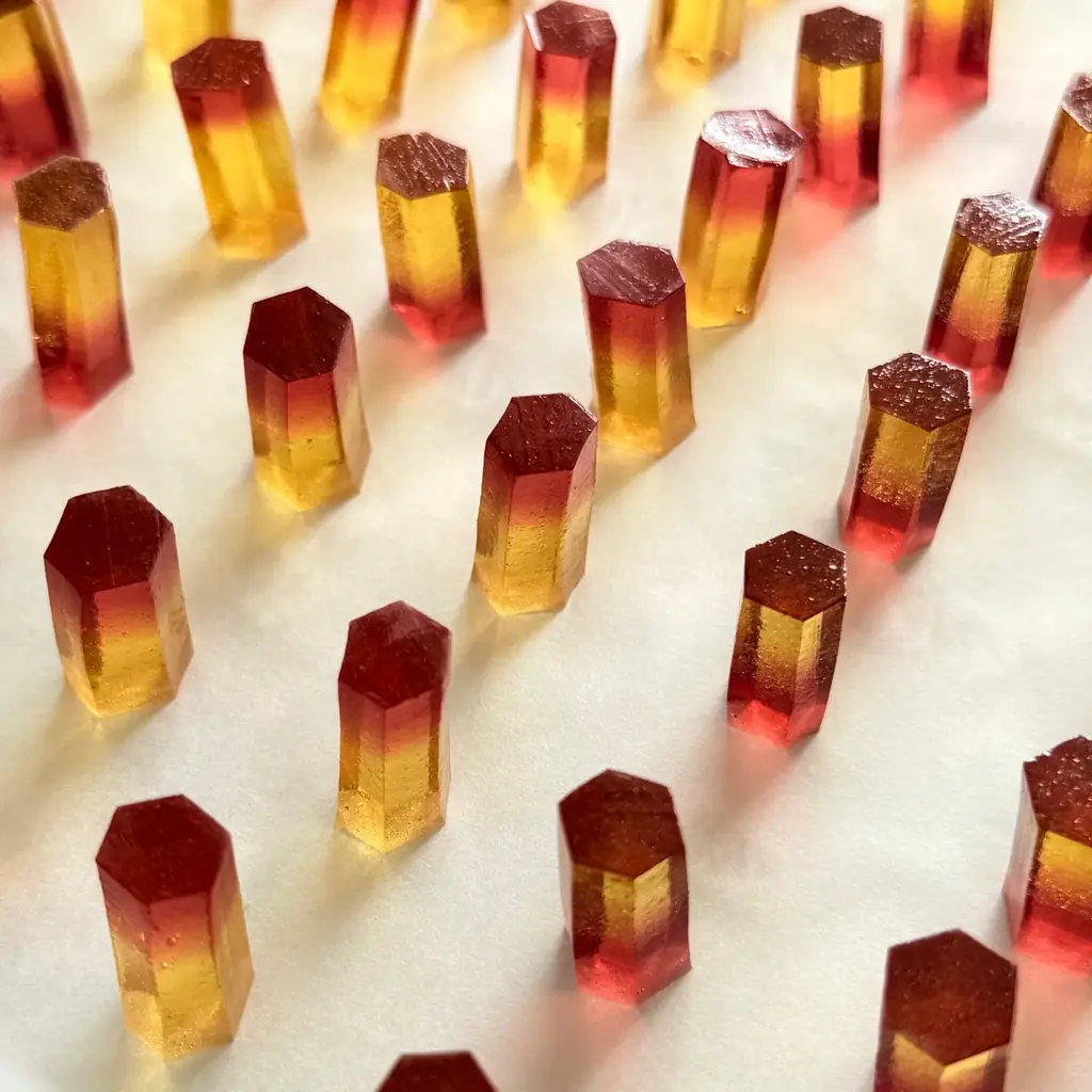 金木犀やコスモスがアートなお菓子に。秋の花々と宝石モチーフの琥珀糖11月7日より数量限定で発売開始！ 画像 9