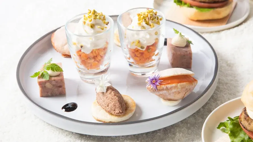 【札幌プリンスホテル】アフタヌーンティー＆パフェホテル最上階スカイラウンジで楽しむ、冬のスイーツセレクション 画像 4