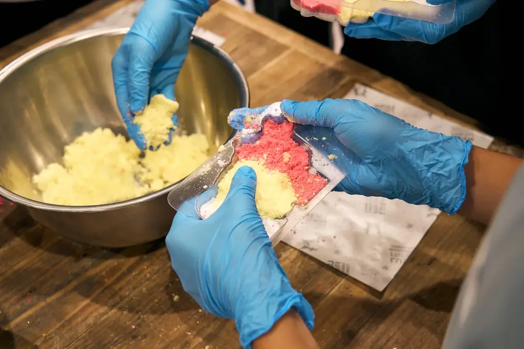 クリスマスシーズンを彩るLUSHのバスアイテム過去最多のクリスマスコレクション78種とギフトボックス42種人気ランキングTOP5をお届け！ 画像 14