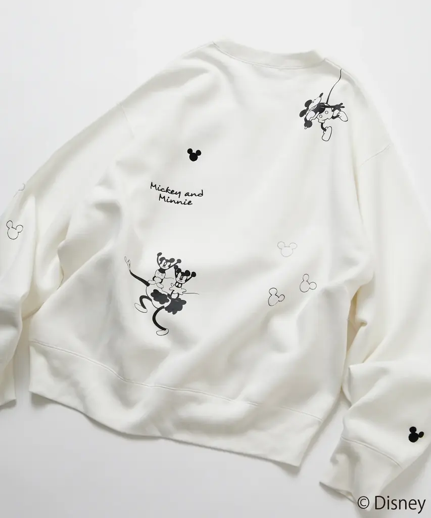 11/14(金)、AKB48の元メンバーで、現在は女優・タレントとして活動する前田亜美氏とFREAK’S STOREのコラボレーションアイテムが販売開始！ユニセックスで着用可能なアイテムも。 画像 2