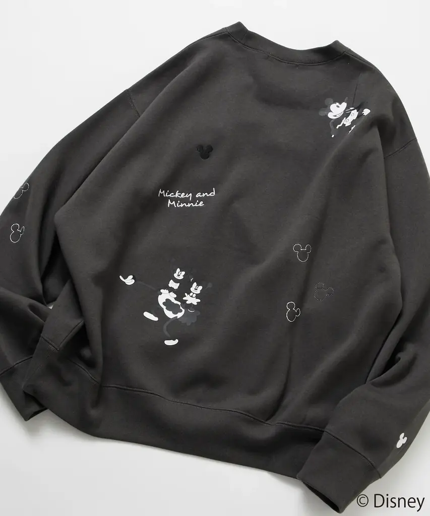 11/14(金)、AKB48の元メンバーで、現在は女優・タレントとして活動する前田亜美氏とFREAK’S STOREのコラボレーションアイテムが販売開始！ユニセックスで着用可能なアイテムも。 画像 3