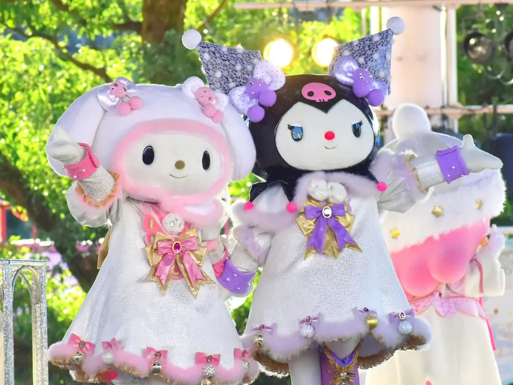 ハーモニーランドから、メリーホワイトクリスマス！雪が舞う期間限定ライブショーや、等身大スノードーム型フォトスポットが初登場「HARMONYLAND CHRISTMAS」本日11月7日（金）開始 画像 6