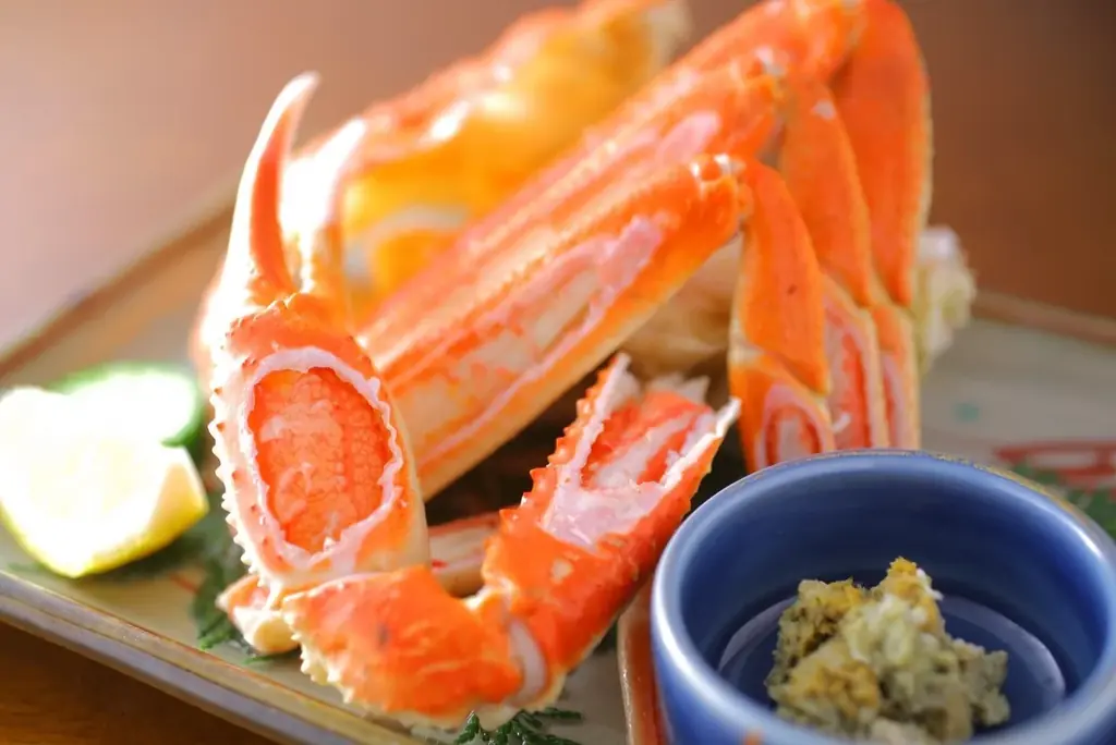 【華ひらく松葉ガニ】京都で味わう極上活松葉ガニ ！良質な活蟹＆茹で蟹を贅沢に堪能！至福のひと時を味わう匠（たくみ）フルコース 2025年度受付を開始 京都旅館「よさの荘」 画像 6