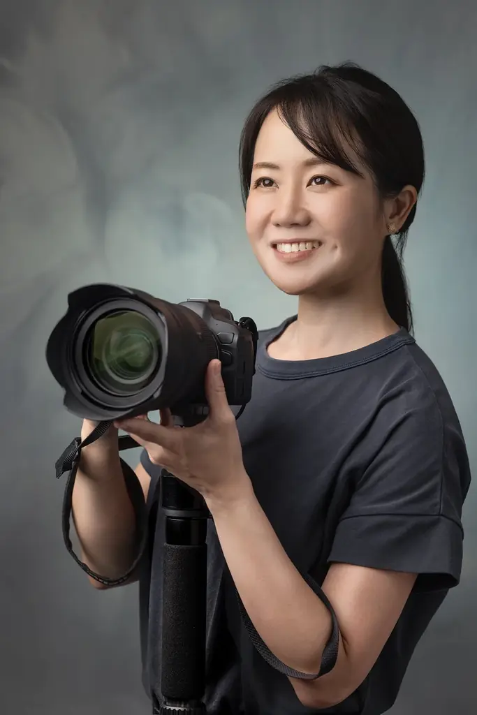 スリックで初の6段一脚、カーボン32mmパイプ径のプロ仕様「スリック カーボンポッド 326 PRO」 画像 1