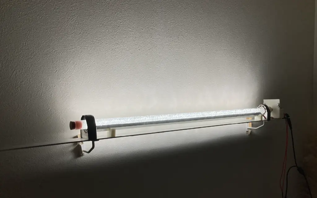 自然現象“1/fゆらぎ”を物理的に再現したインテリアランプ「Brownian（ブラウニアン）」、公開初日で目標金額を達成。国内限定230台をクラウドファンディングで販売中。 画像 9