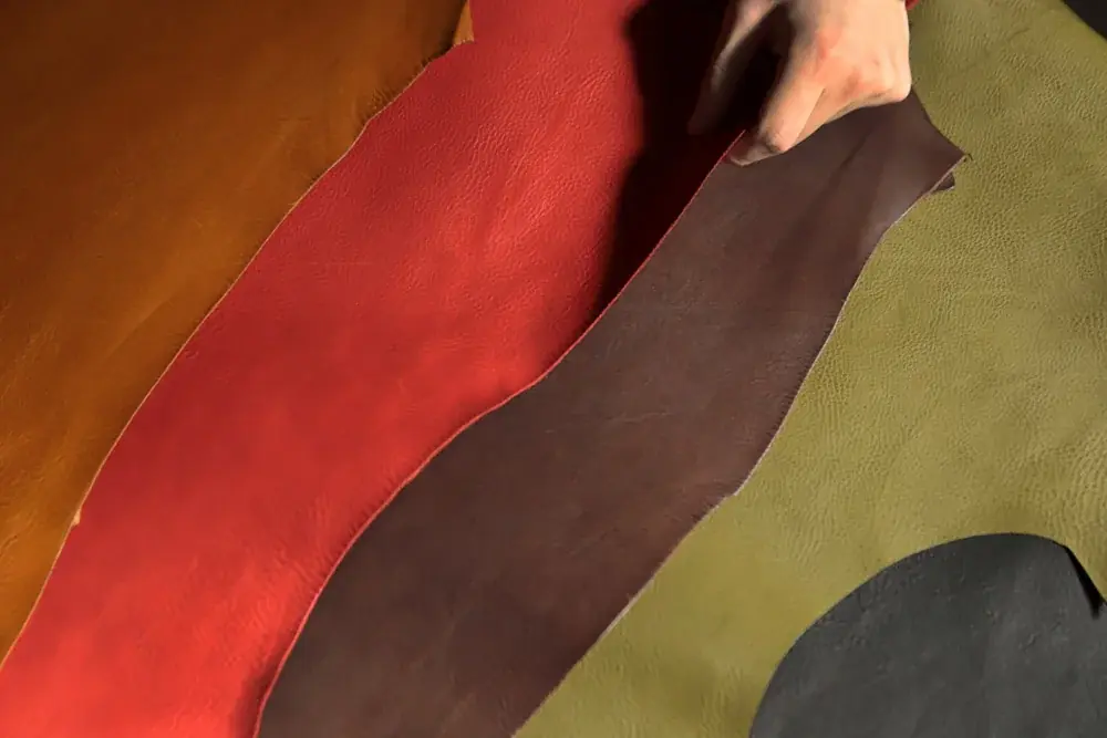 【11月限定・オーダー料0円キャンペーン開催中】栃木レザーでつくる「カラーオーダー小さいふ」。クリスマス前の12月20日までにお届けします。 画像 6