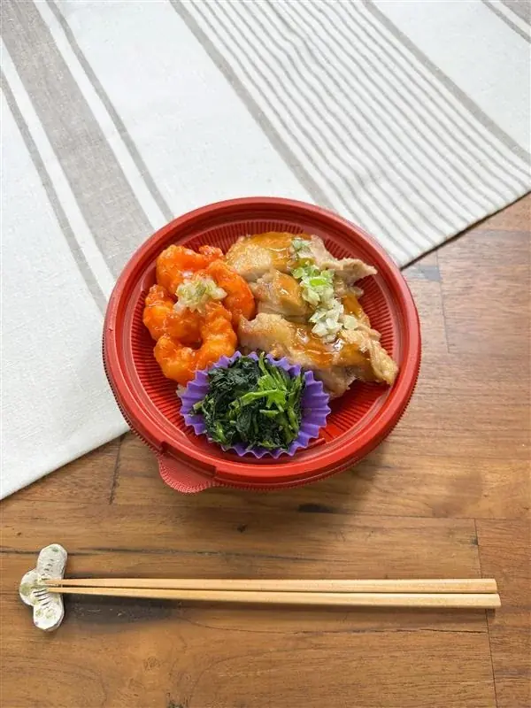 共立女子大学、住商フーズ株式会社、株式会社西友の共同開発商品“食卓を彩る秋のご褒美惣菜” 画像 4