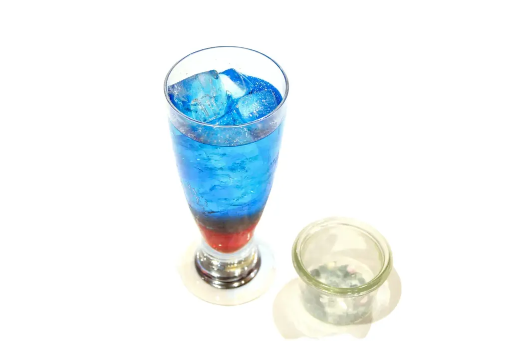 「グラスハート × TOWER RECORDS CAFE」劇中バンド“TENBLANK” コラボカフェがアンコール開催 画像 12