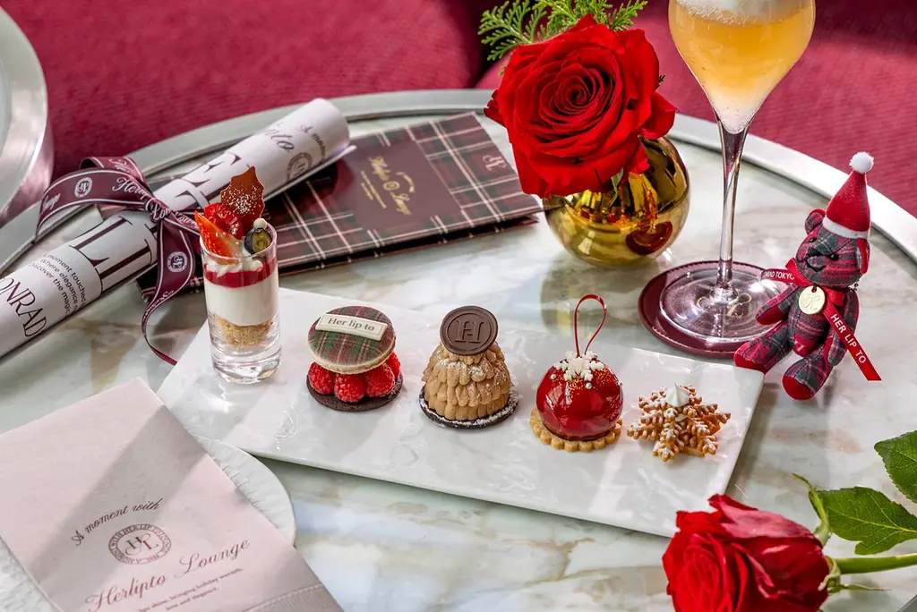 コンラッド東京、12月1日（月）より「Her lip to Lounge 2025」を開催 画像 2