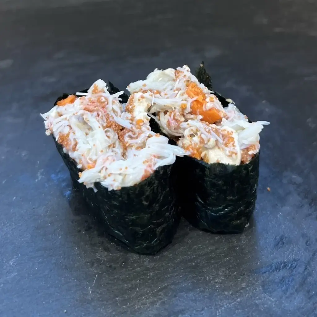 【金沢回転寿司 輝らり】“冬の味覚の女王”『香箱ガニ』が今年も登場！漁期わずか２か月未満の希少な美味を「カニ面」「軍艦巻き」で提供 画像 3