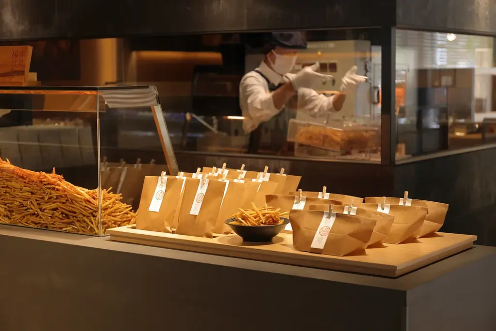 芋屋金次郎から芋づくしのおせち菓子「福かさね」、本日より数量限定で予約受付開始！ 画像 9