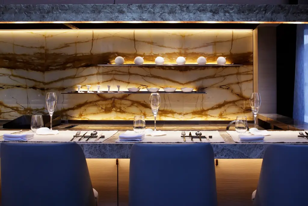 【ジャン・ジョルジュ トウキョウ】白銀の世界をイメージした「JG クリスマスケーキ 2025」発売 画像 2