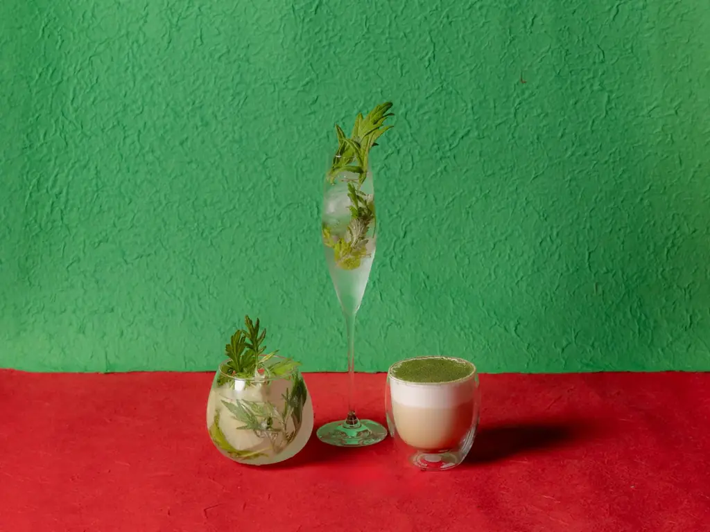 沖縄の定番ハーブ「フーチバー」がチーズケーキに！ニシヨモギの爽やかな香りとまろやかな苦味が楽しめるキャンドルケーキなど、期間限定クリスマスメニューがESTINATE HOTEL 那覇に12/1より登場 画像 3