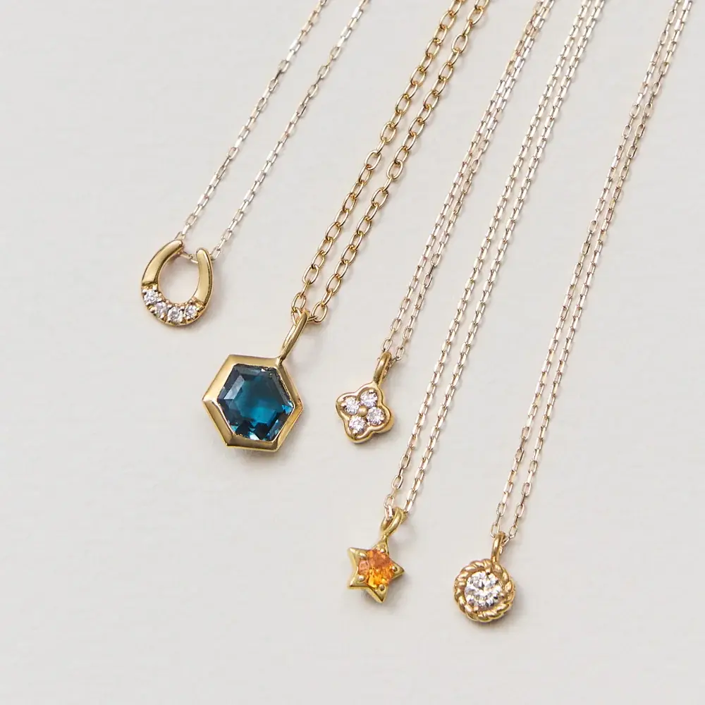 ウインタープレゼントキャンペーン2025　キラッと小粋な便利アイテム『バッグハンガー＆ポーチ』プレゼント！！ 画像 6