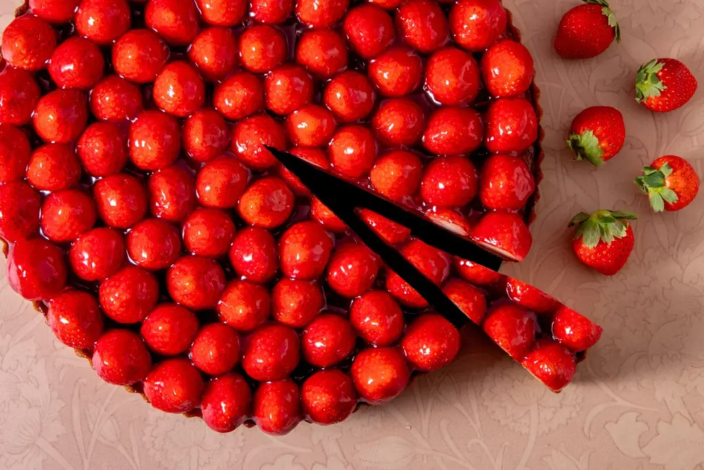 11月20日発売　PATISSERIE TOOTH TOOTHのいちご冬スイーツ