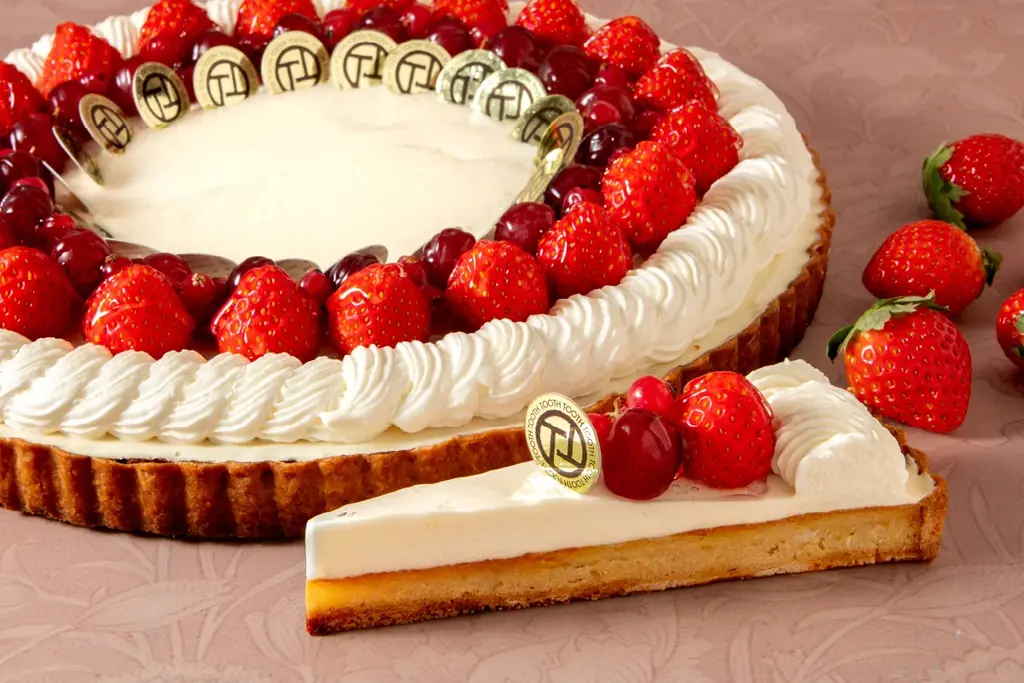 甘く華やぐ冬。艶やかいちごのケーキで満たす、小さな幸せ。神戸の洋菓子屋「PATISSERIE TOOTH TOOTH」より、11月20日（木）スタート。 画像 6