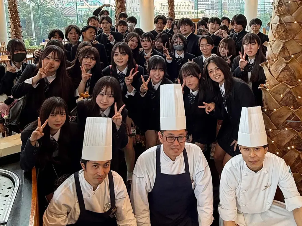 横浜ベイホテル東急、2025年クリスマスブッフェを開催 画像 2