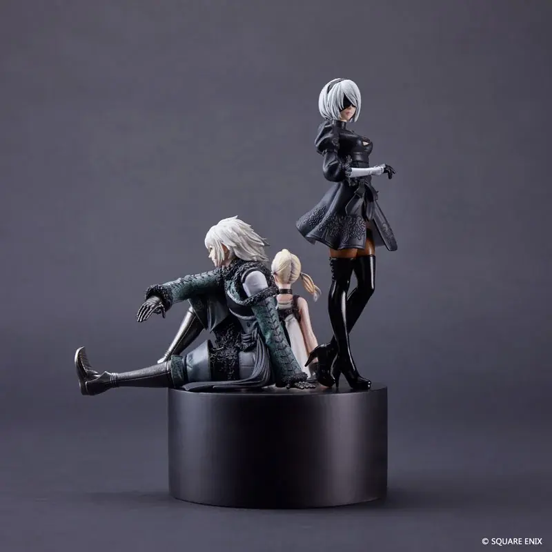 「NieR」15周年を記念し、CD・書籍・スタチューフィギュアが一つに納められたBOX商品が登場。 画像 3