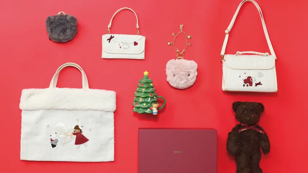 ファミリア「Christmas Collection 2025」ホワイトクリスマスがテーマの新作ツイードアイテムが登場！ 画像 2