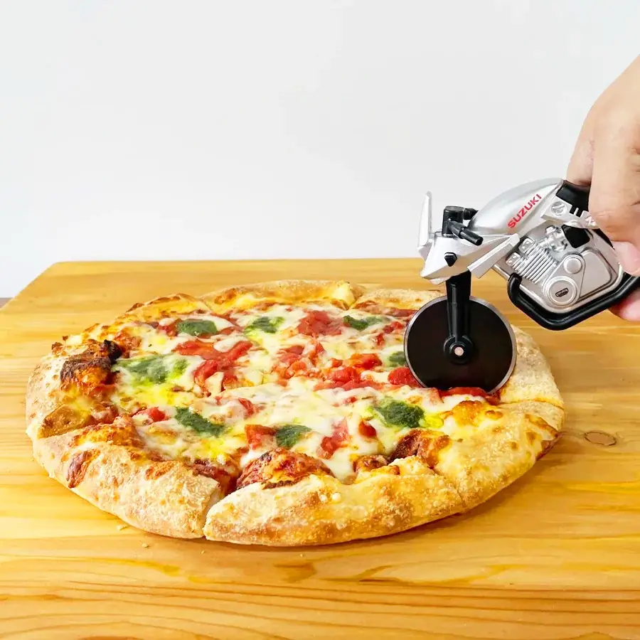 ●1000個限定生産●SUZUKI KATANA 型ピザカッター「ピザカッターナ」レッド 、予約販売開始！ 画像 11