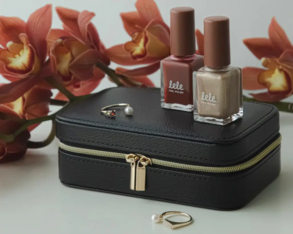 田久保 夏鈴がプロデュースするネイルブランド「lele（レレ）」11月14日（金）21時より、クリスマスコレクション2色が新発売 画像 11