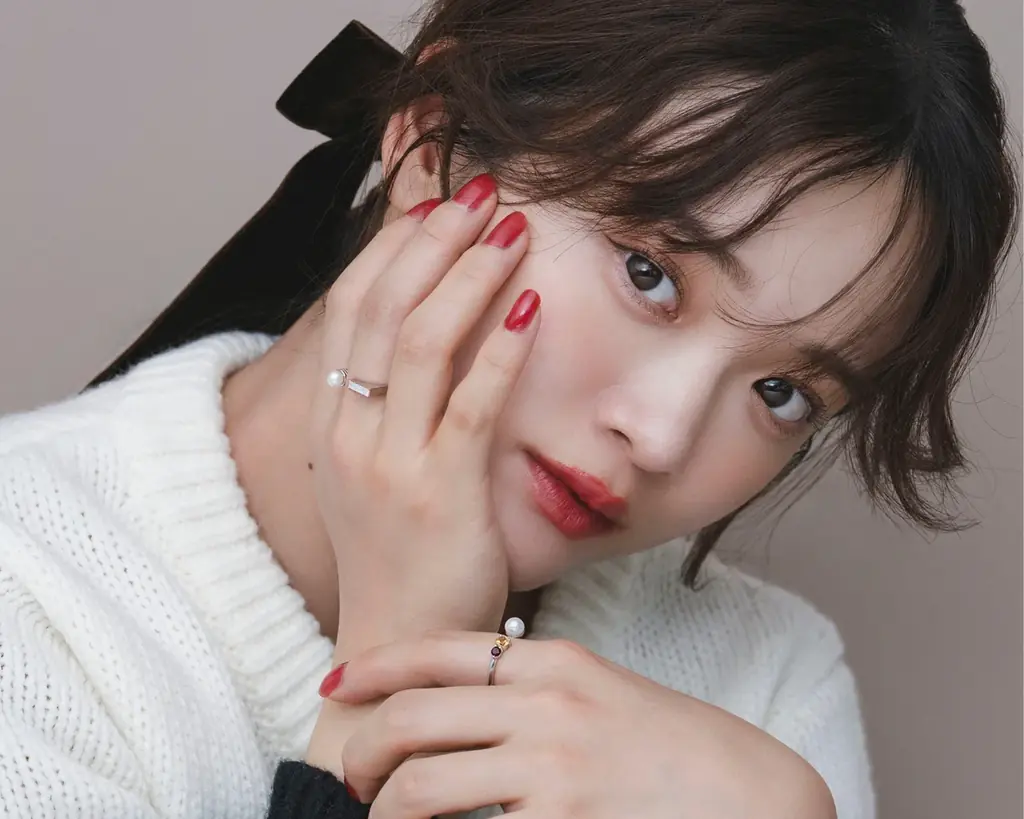 田久保 夏鈴がプロデュースするネイルブランド「lele（レレ）」11月14日（金）21時より、クリスマスコレクション2色が新発売 画像 12