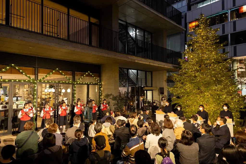 【広島アンデルセン】クリスマスツリー点灯式　11月20日（木）17時30分よりヒュッゲパークで開催 画像 2