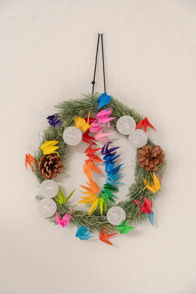 TCB東京中央美容外科、長崎市で開催される「平和の折り鶴クリスマスリース作りコンテスト」に作品13点を出品 画像 5